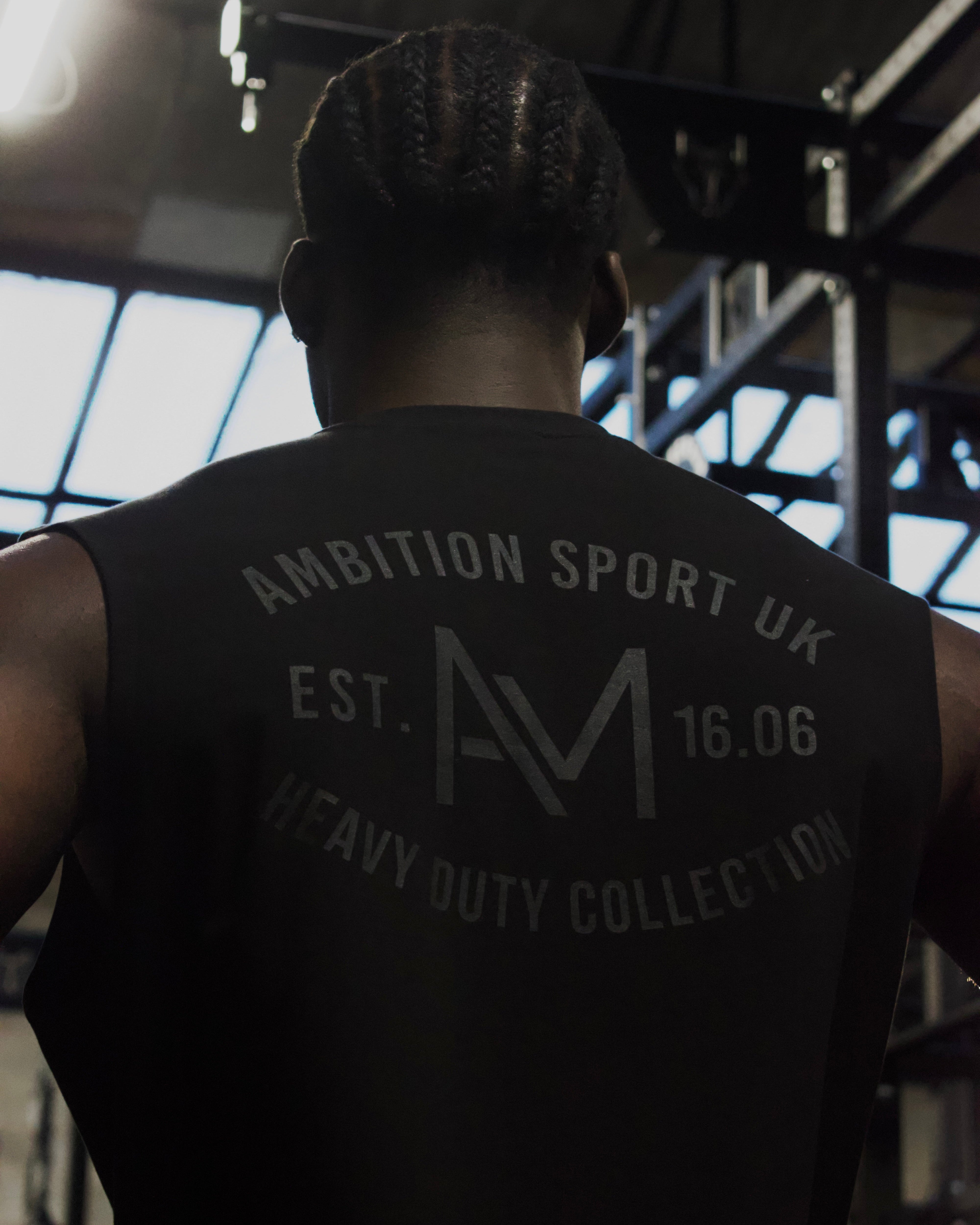 Oversized Tank - Black / Black