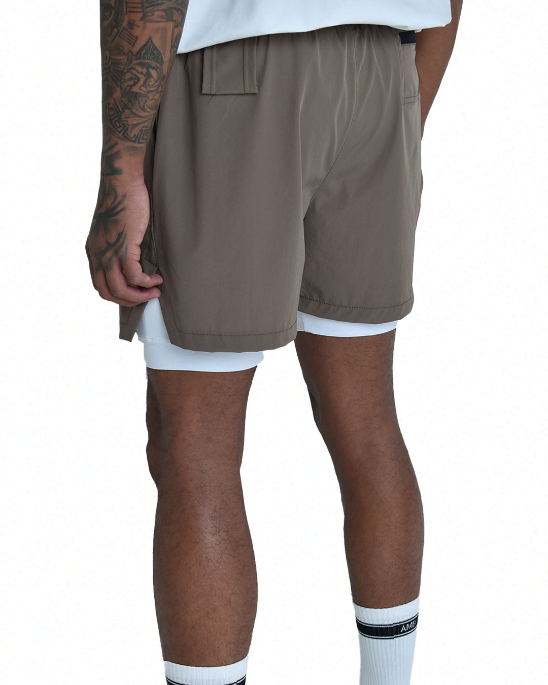 Impact Tech Shorts - Dark Khaki / White