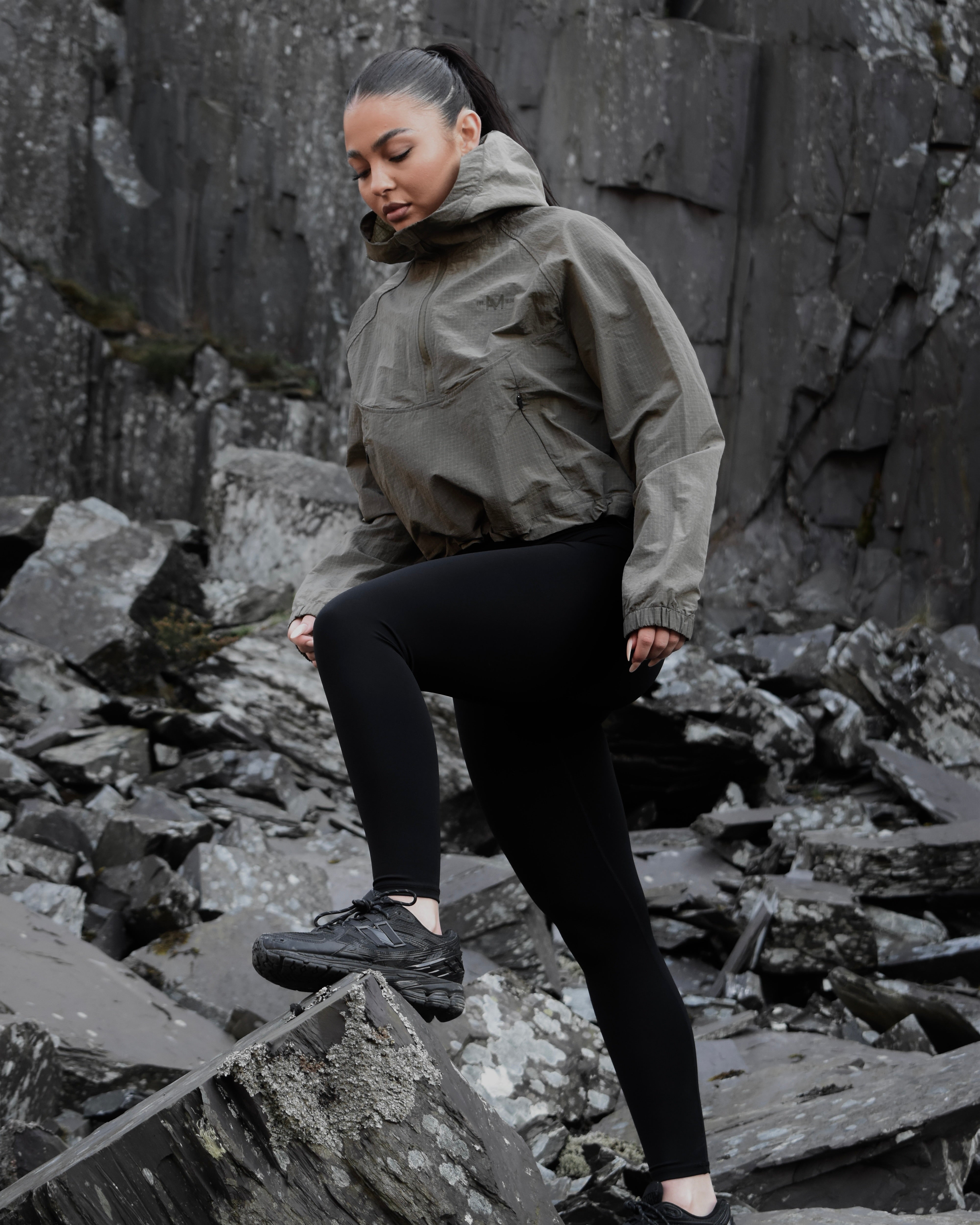 AeroTech Track Jacket - Olive